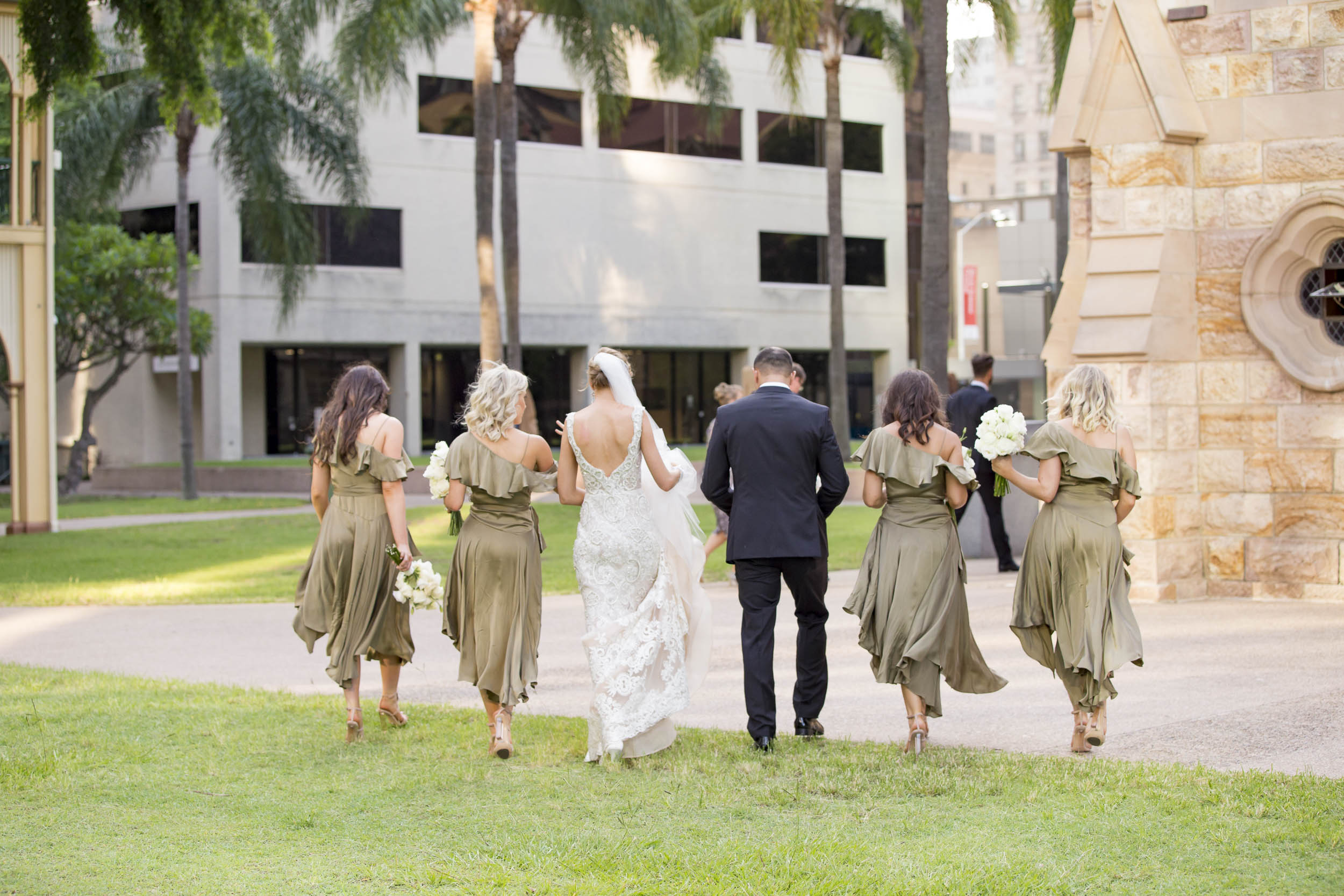 web res-e - bridal party-0947.jpg