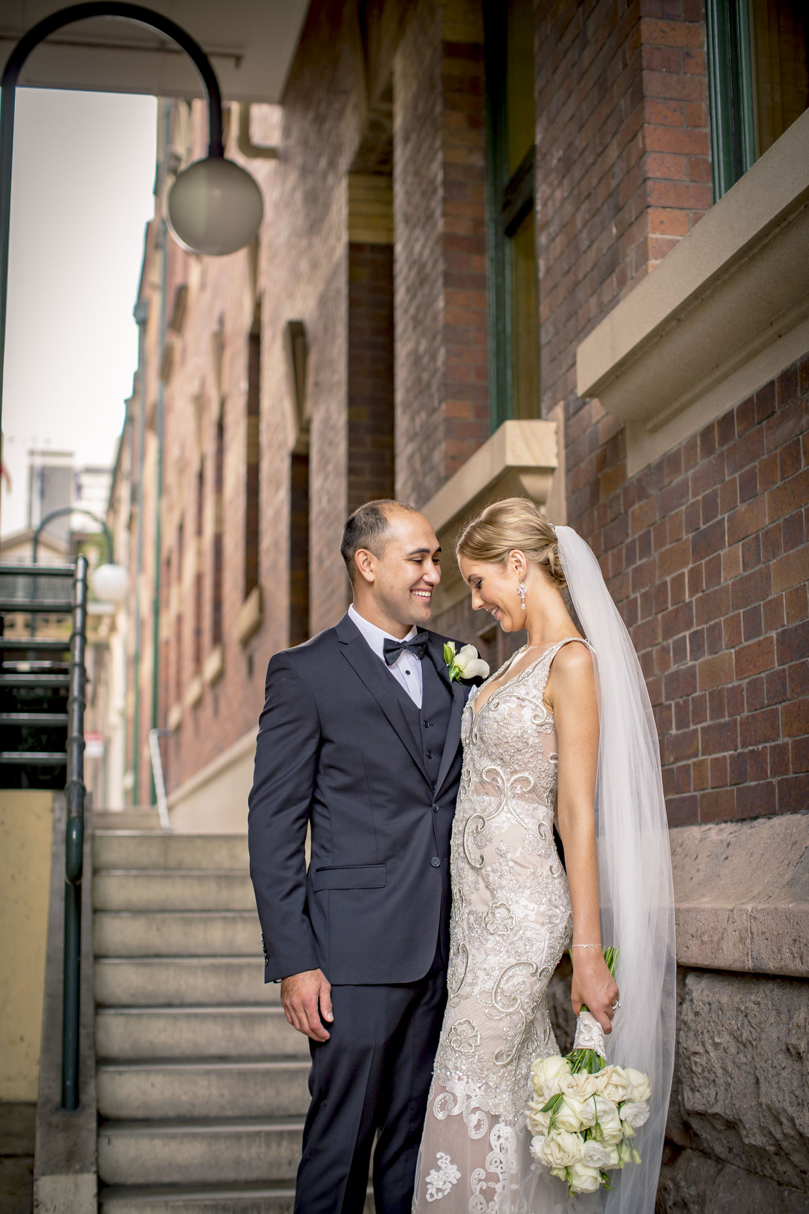 web res-e - bridal party-1074.jpg