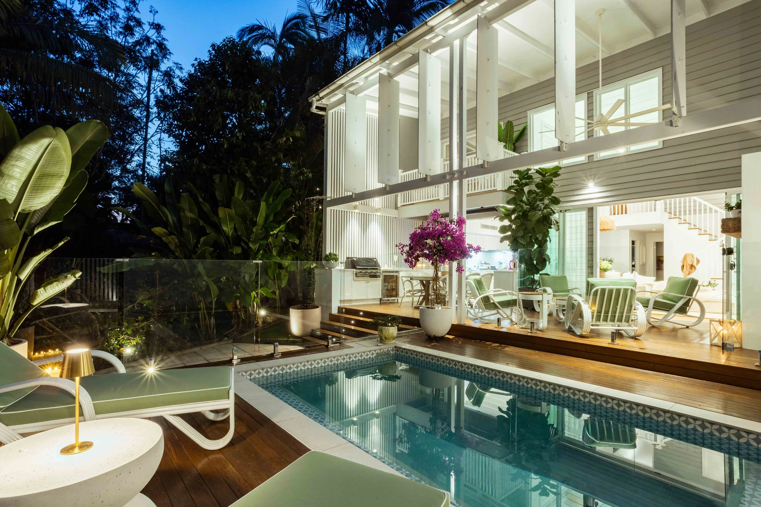 Daylight to Twilight Architectural photography &amp; how it creates the atmosphere of home.