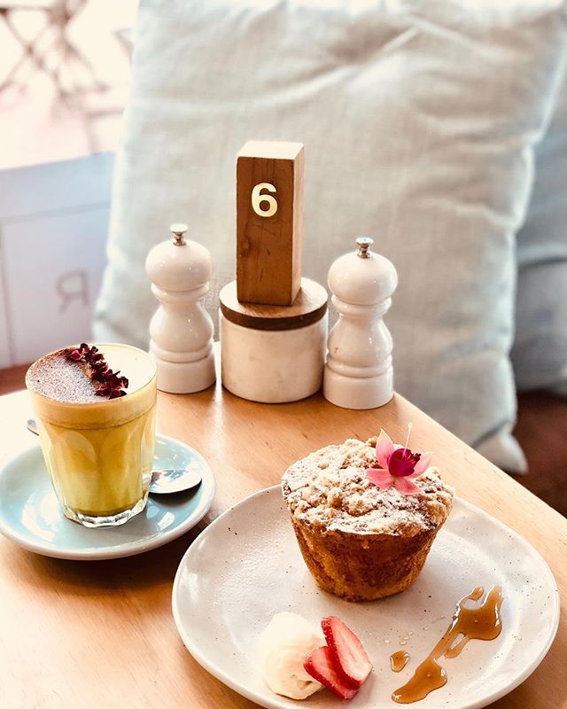 nothing compares to a Banana Toffee muffin and Tumeric Latte on a cold day! #winter #indulgence