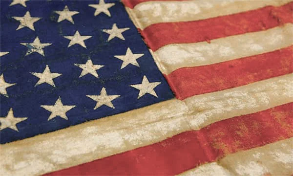 The-donated-flag-from-WWII.-U.S.-Holocaust-Memorial-Museum_v2.jpg