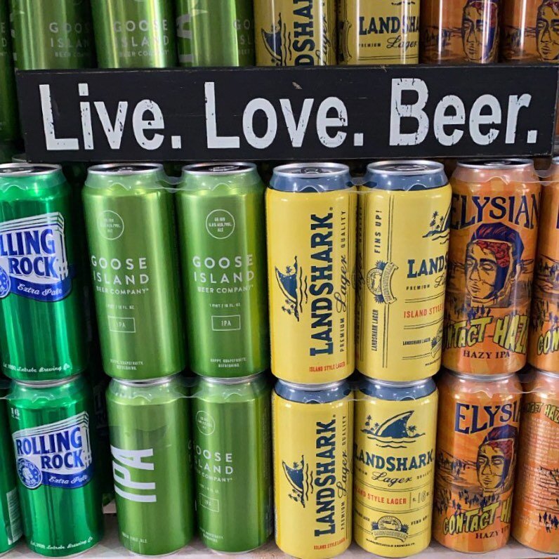 Happy Labor Day Weekend!!! &hearts;️🤍💙
We will be open tomorrow from 8am to 7pm! Stop buy and grab some beer to celebrate! We offer singles, 4 packs and 6 packs! 
.
.
.
#atthemarket #northbeachvillage #northbeachvillageresort #villagelife #fortlaud