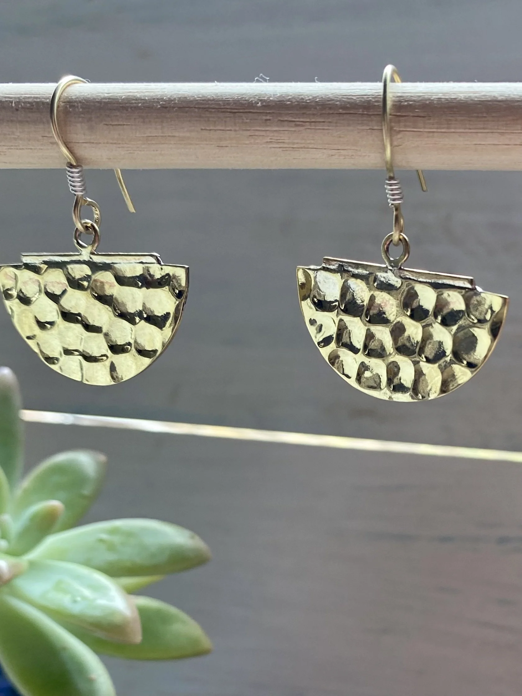Brass Hammered Earring 1/2 Moon