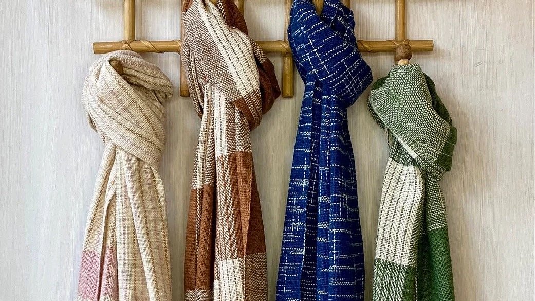 Hand+woven+cotton+Scarves.jpg