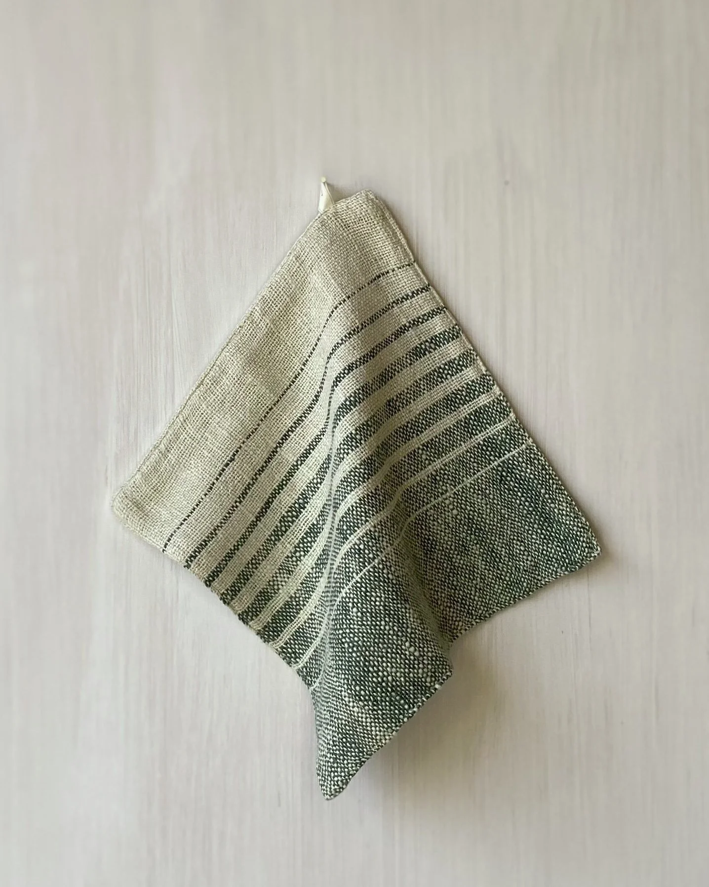 Face Washer Green Stripe Loom Designs.jpg