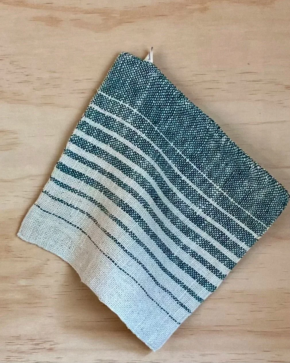 Green+stripe+face+washer.jpg