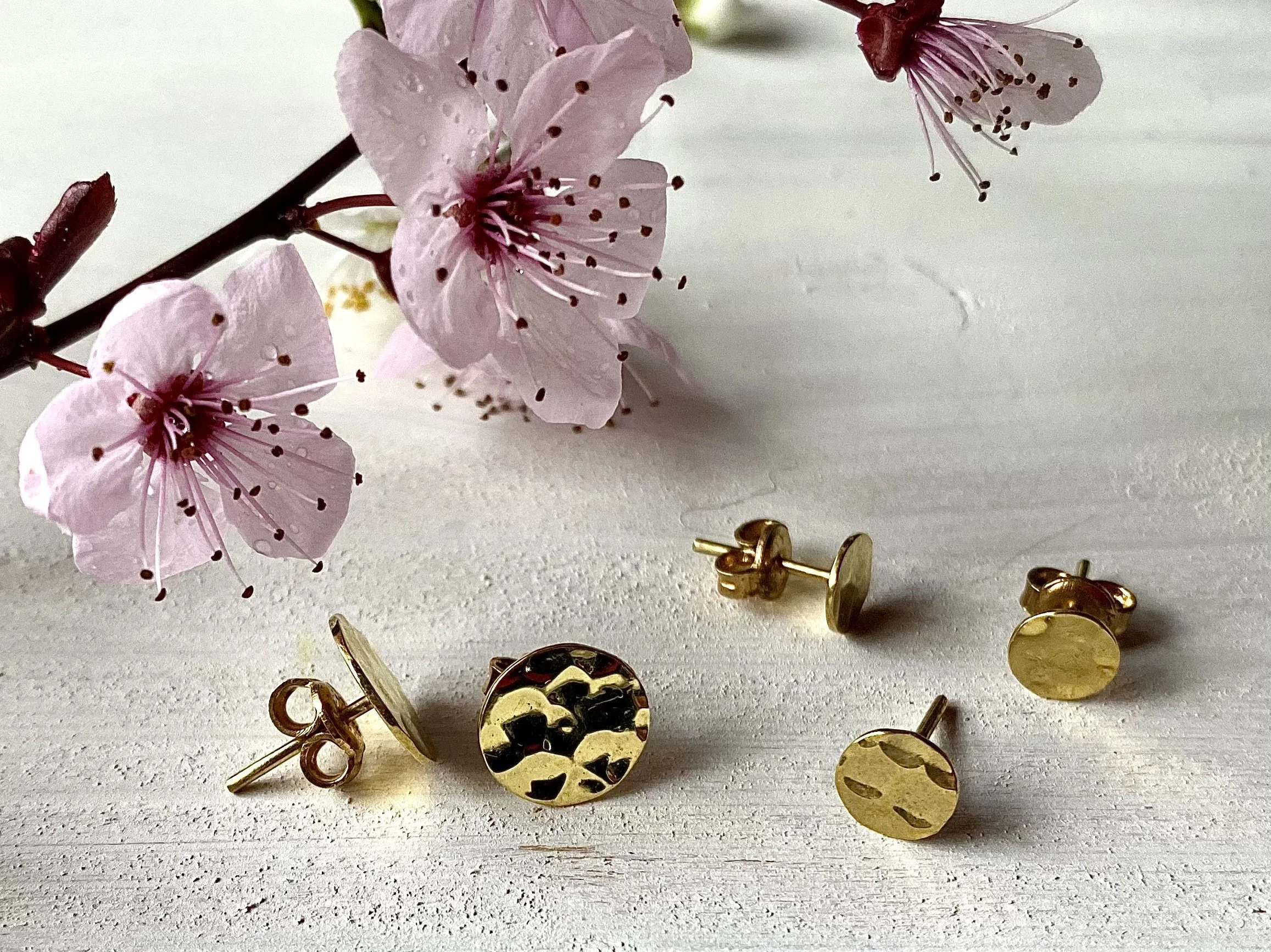 Hammered Brass Stud Earrings.jpg
