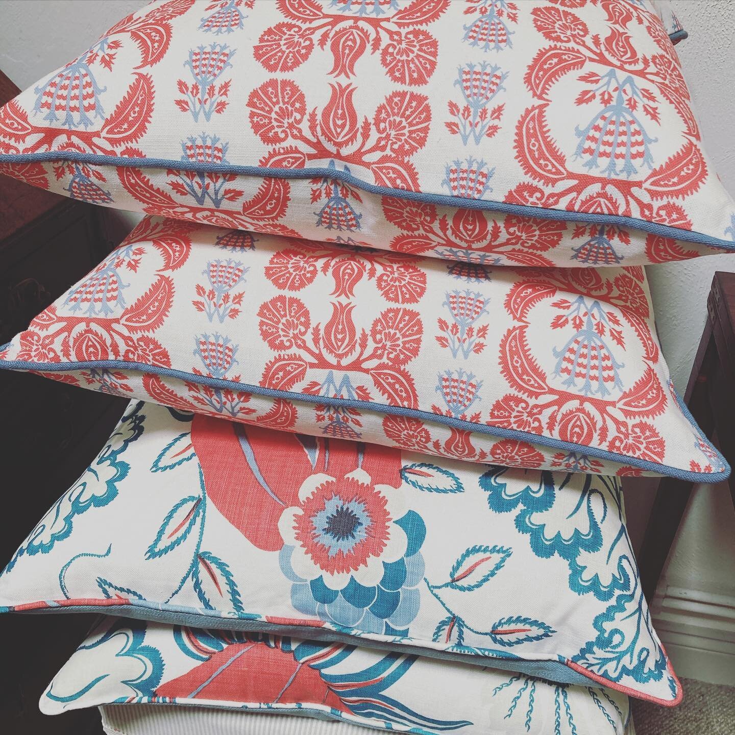 💋Cushions💋 

#hvjinteriors #harrietvaughanjonesinteriors