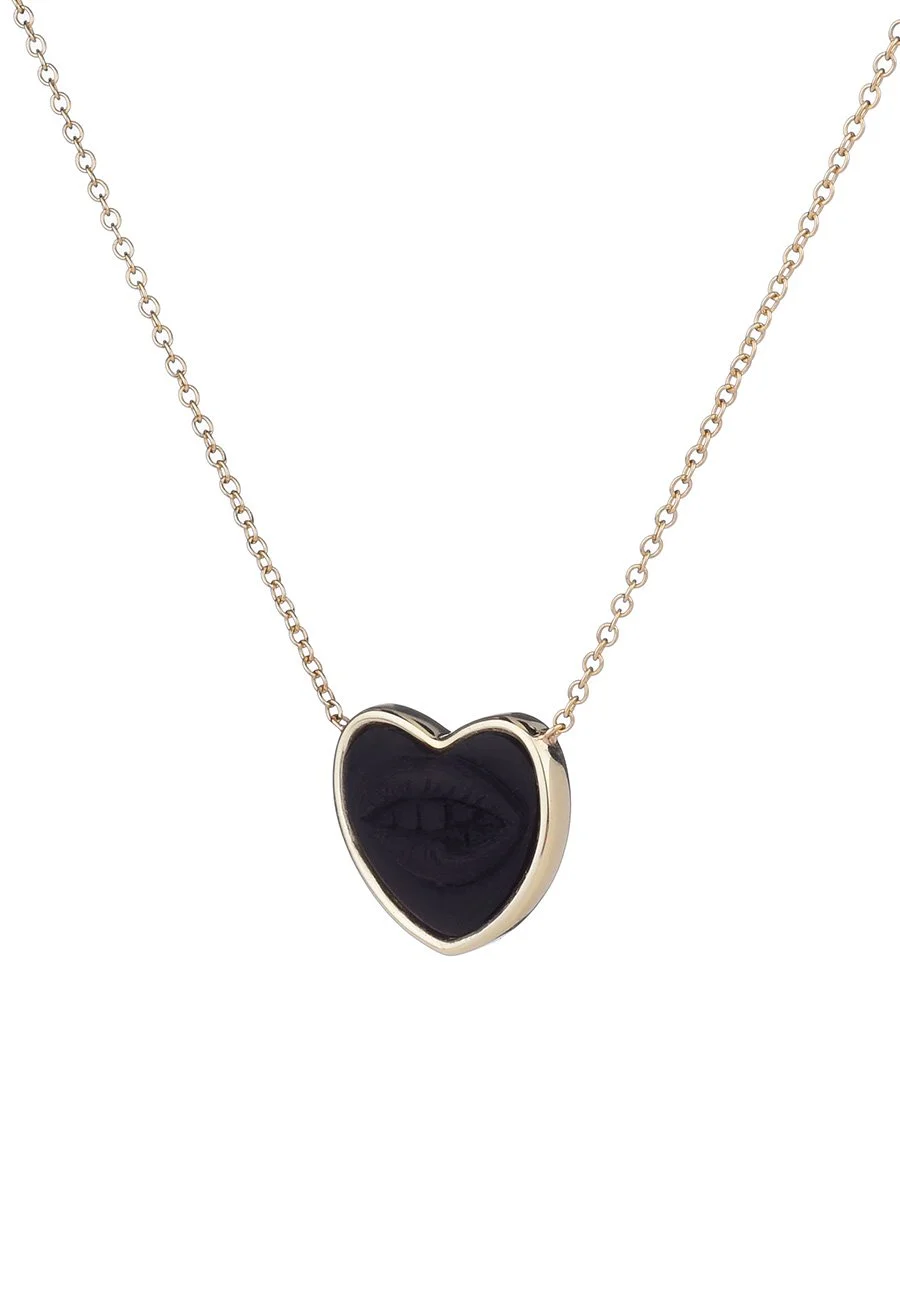 MSB CAMEOS_ bold lava pendant heart2.JPG