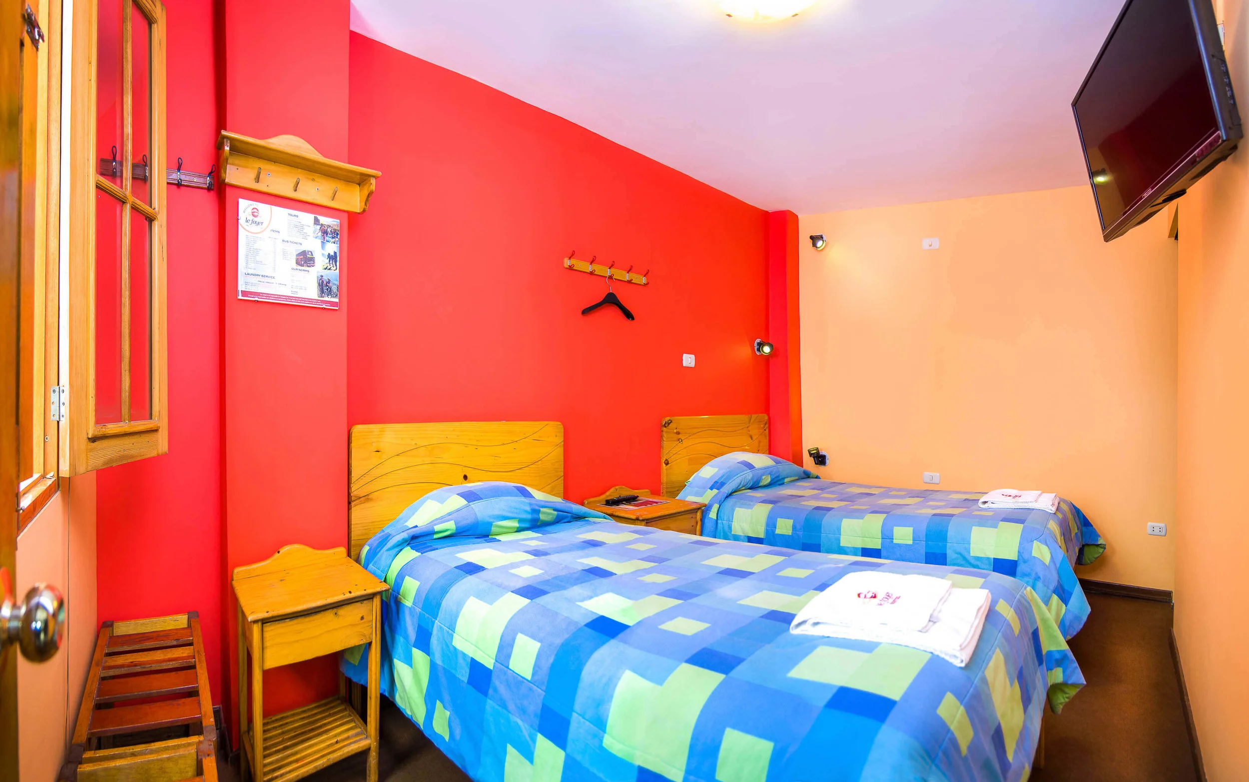 Habitación Doble en Le Foyer Hostel Reserva con Nosotros