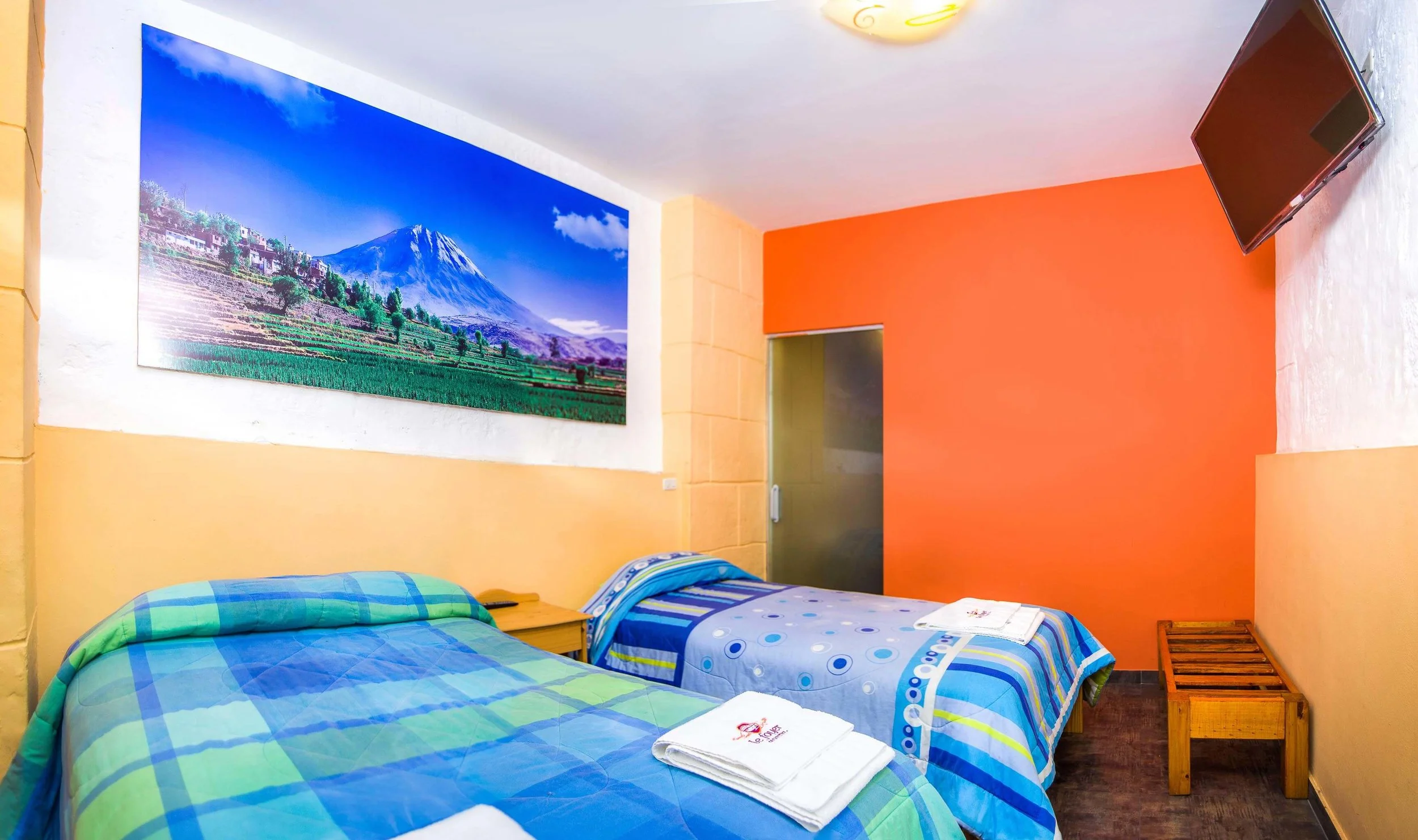 Habitación Doble en Le Foyer Hostel Reserva con Nosotros