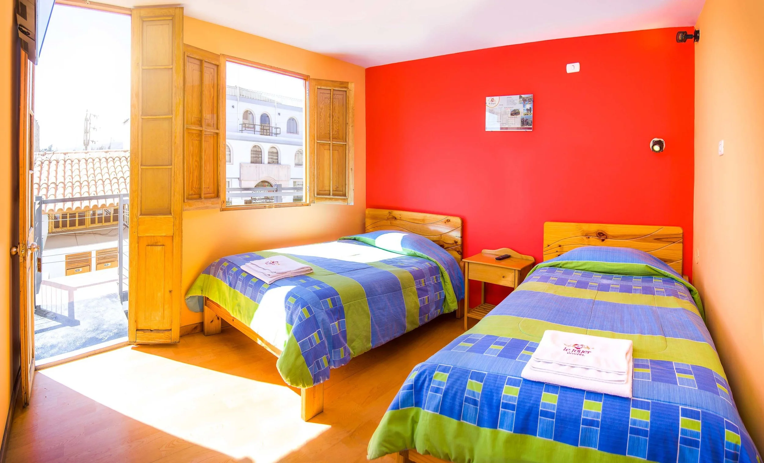Habitación Doble en Le Foyer Hostel Reserva con Nosotros