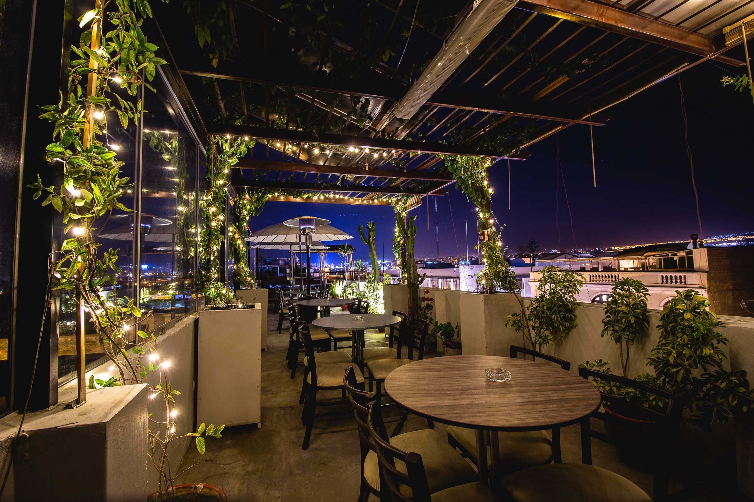 Sunset Rooftop Bar by Le Foyer Arequipa