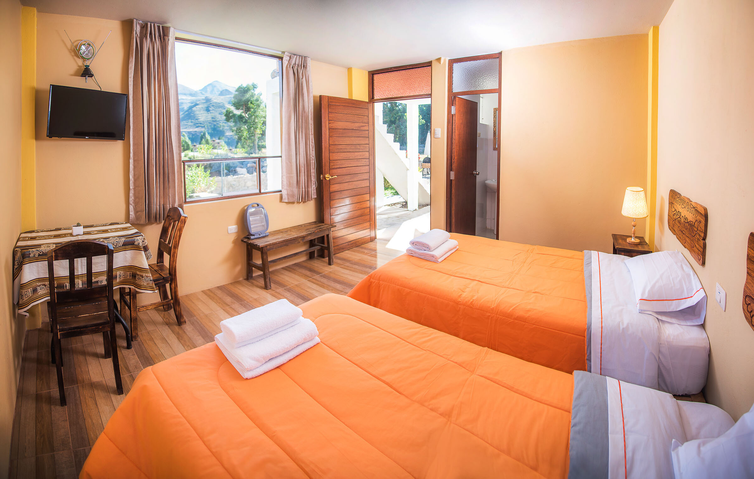 Twin Room at Le Foyer Colca