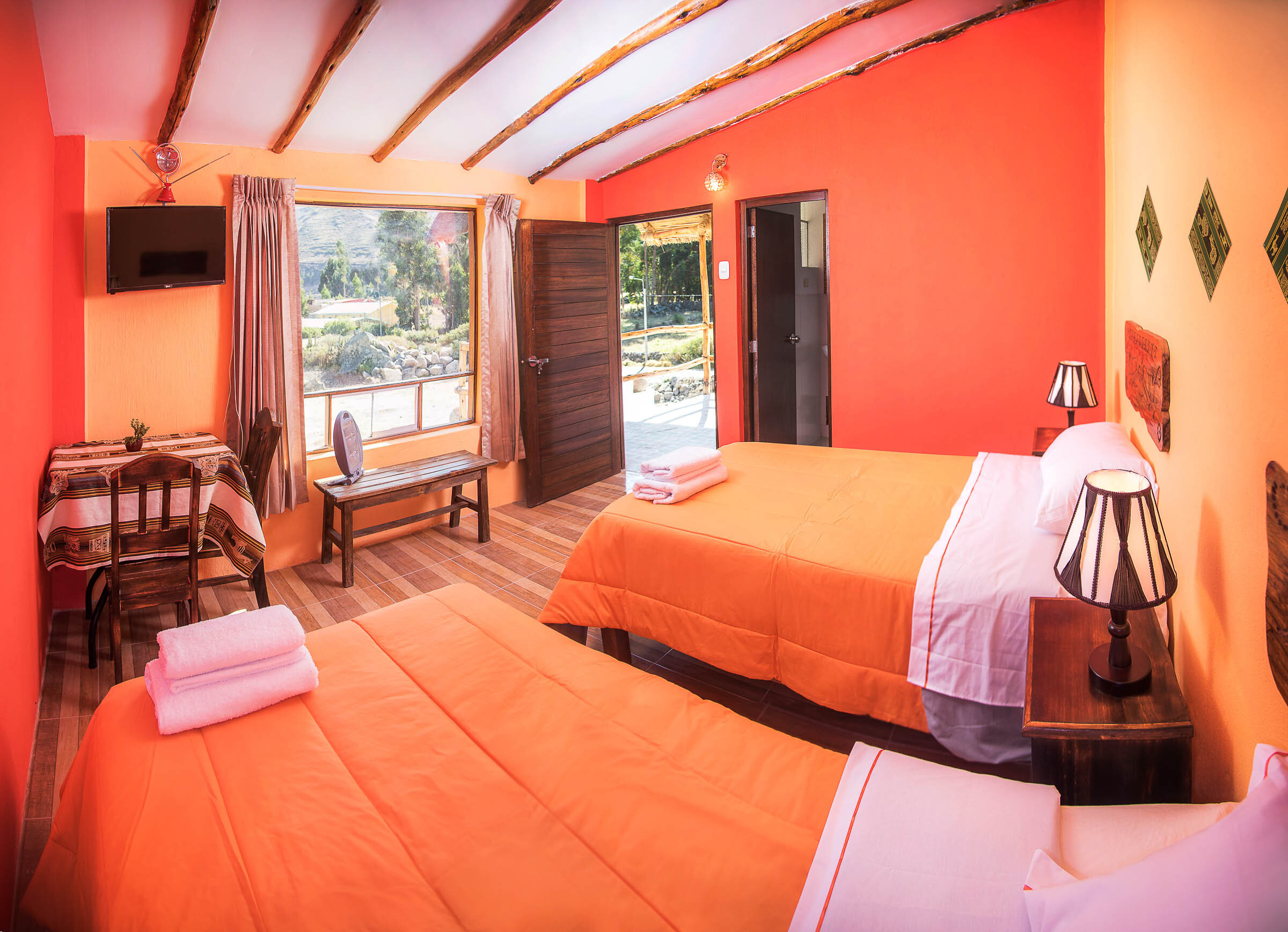 Booking directly at Le Foyer Colca