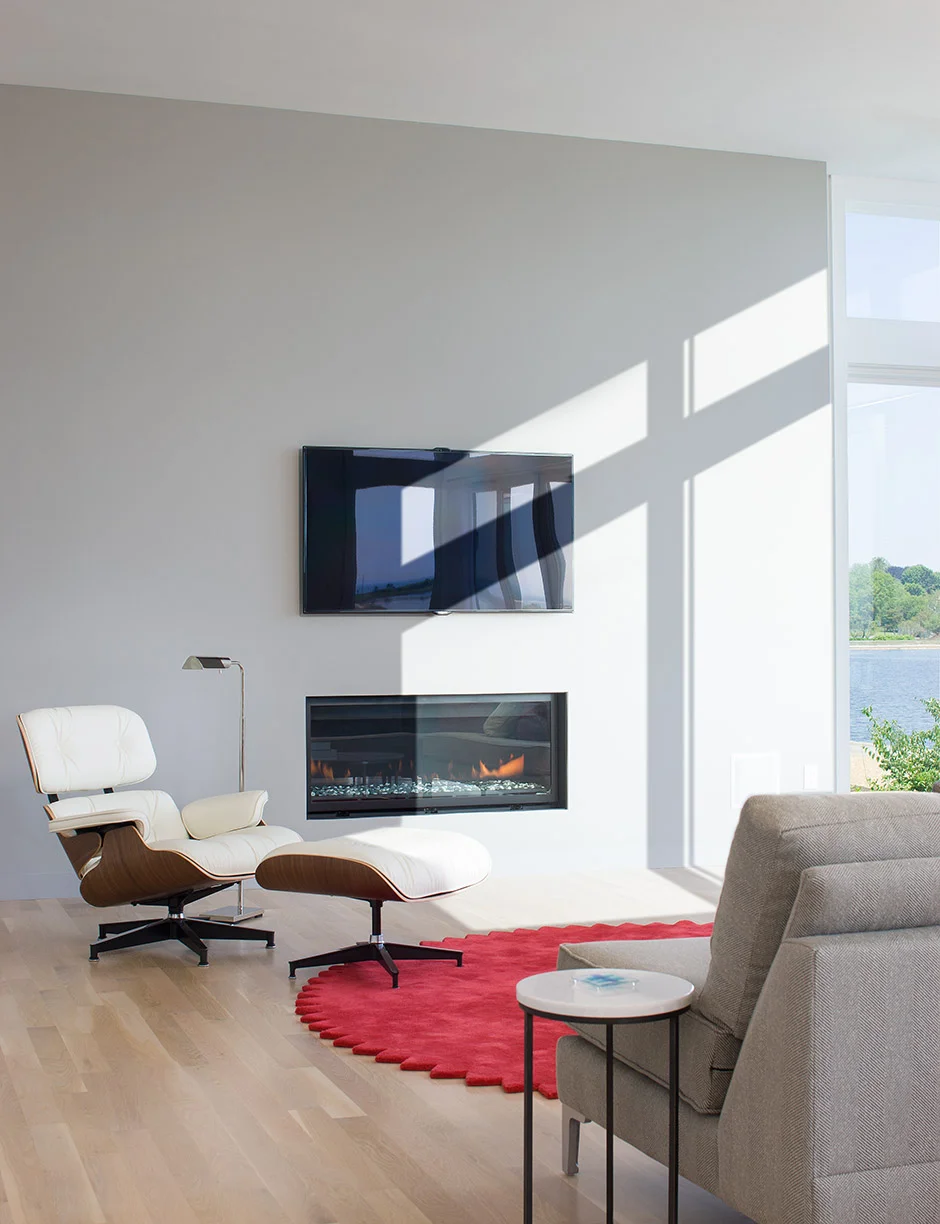 MIF2707_fireplace_wall.jpg