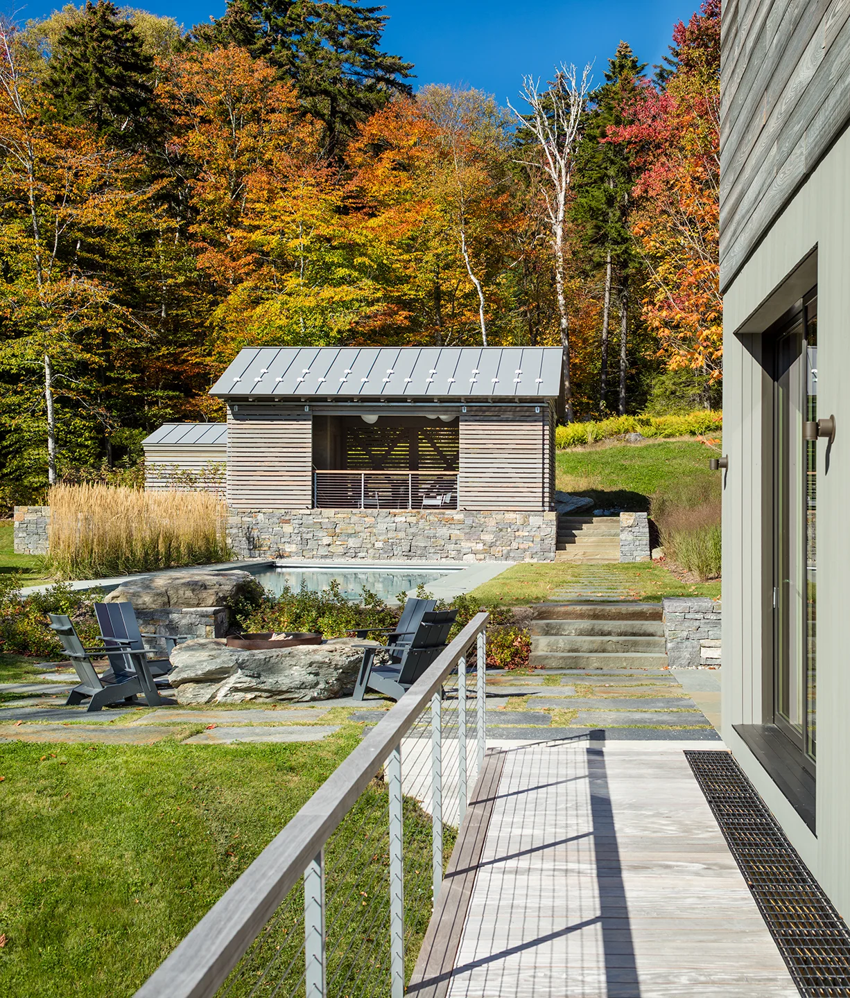 MIF3310poolhouse_elevation.jpg