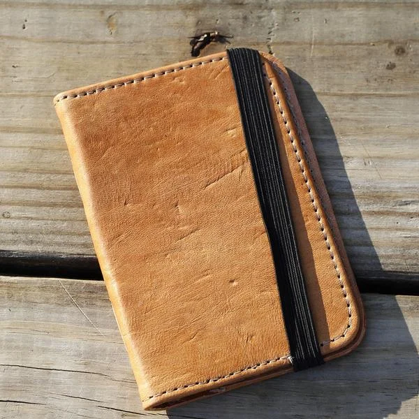 sOFtGplcT8qXobcloFKA_passportcover_grande.jpg
