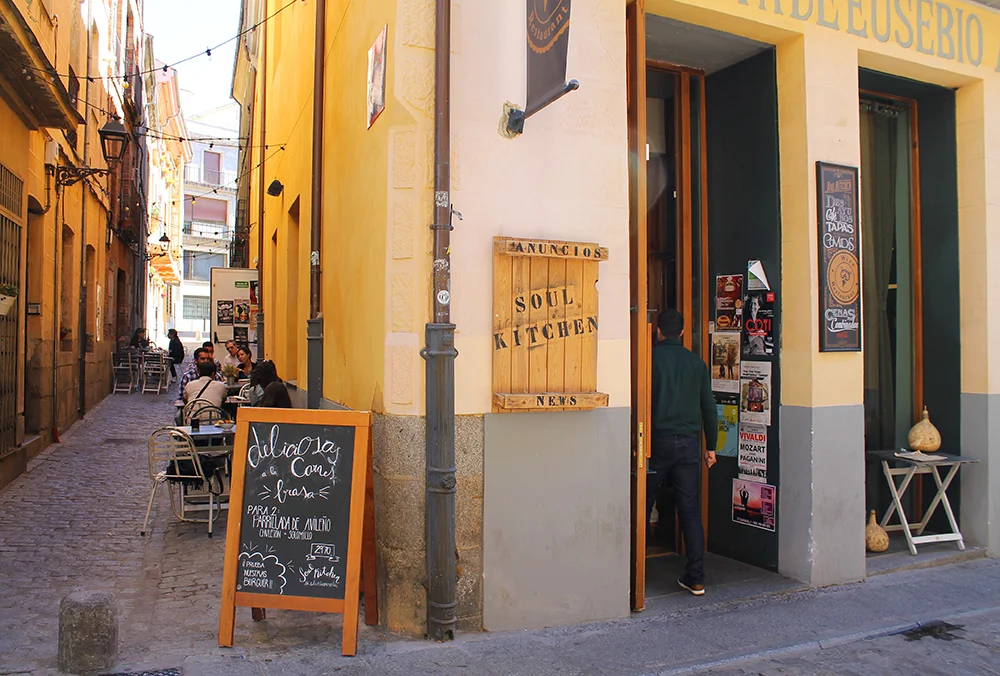 SOUL KITCHEN: Trendy restaurant i Ávila. Foto: Tenk Koffert