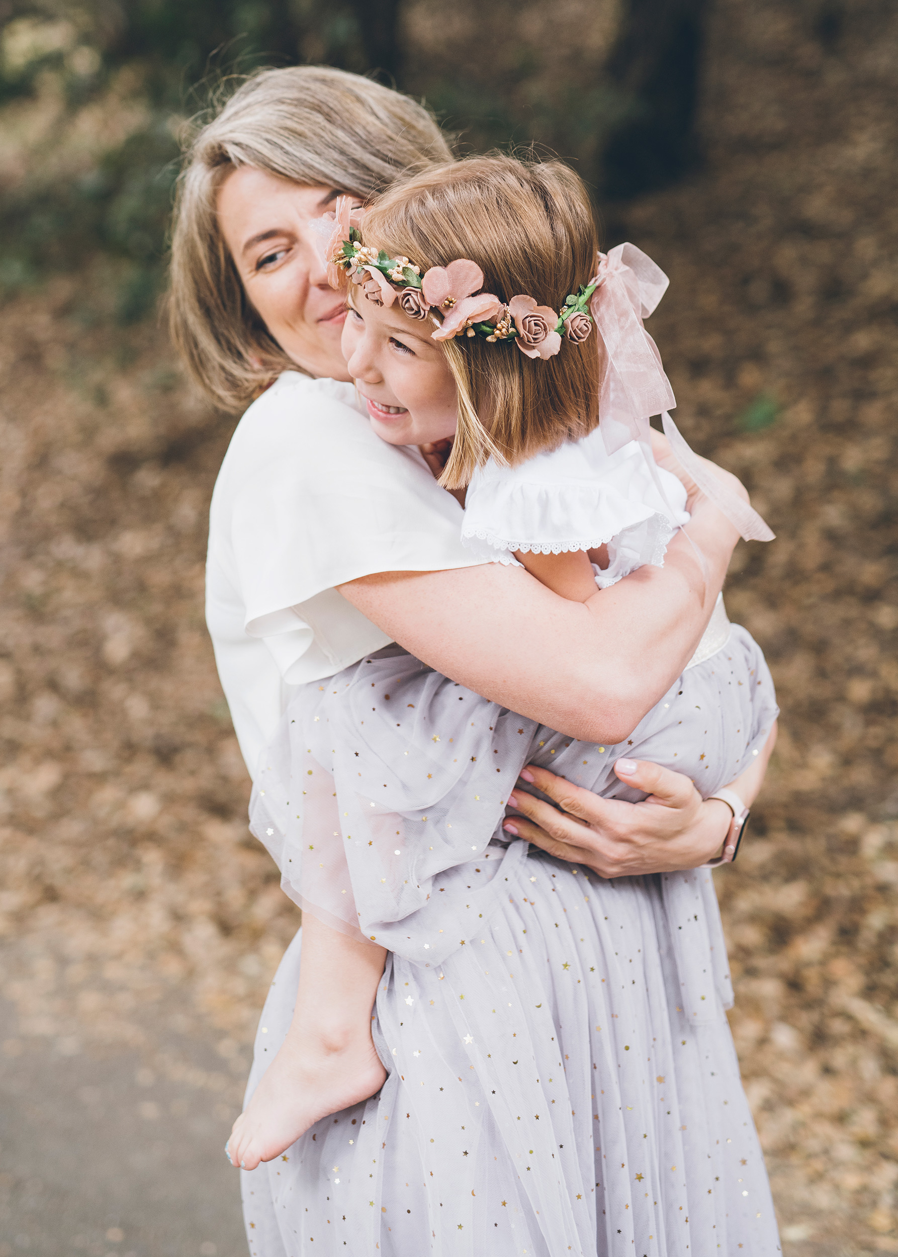 lifestyle-photo-of-mother-and-daughter.jpg