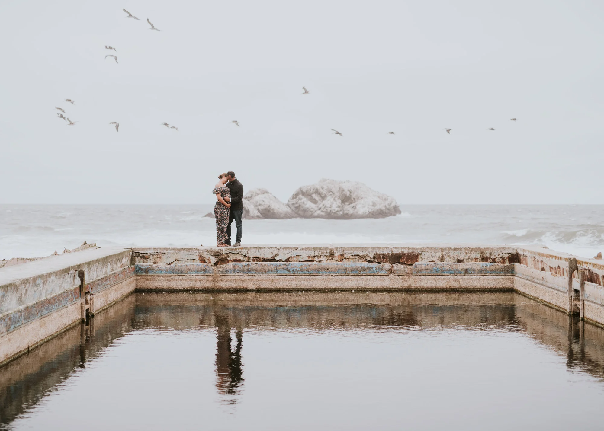 sutro-baths-maternity-photo-session.jpg
