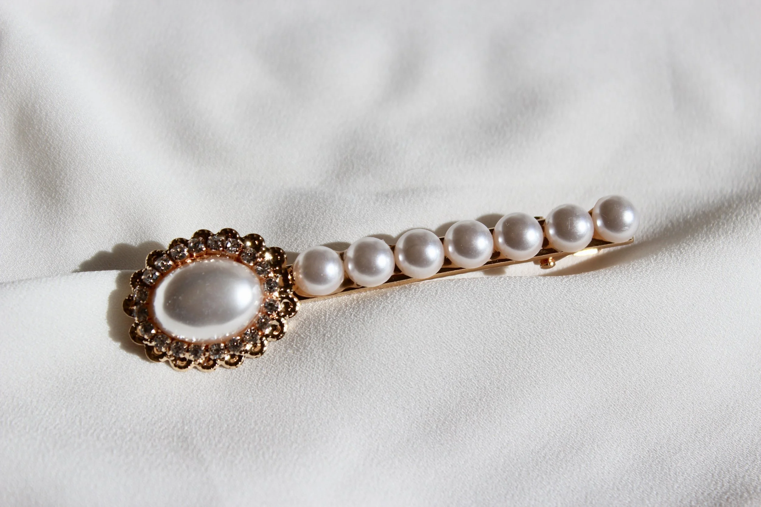 Hinged Barrette 01.jpg