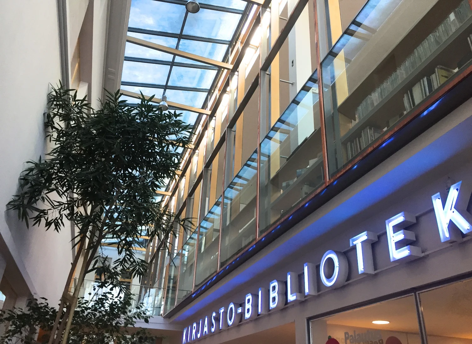 Jag älskar stadsbibliotekets härliga retrobokstäver!