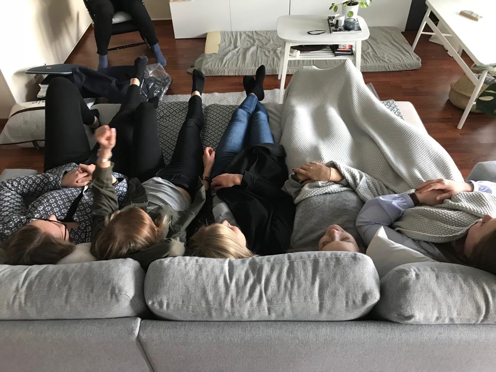 Vänner. Några på bild, många bortom bilden. Alla lika dyrbara för mig.