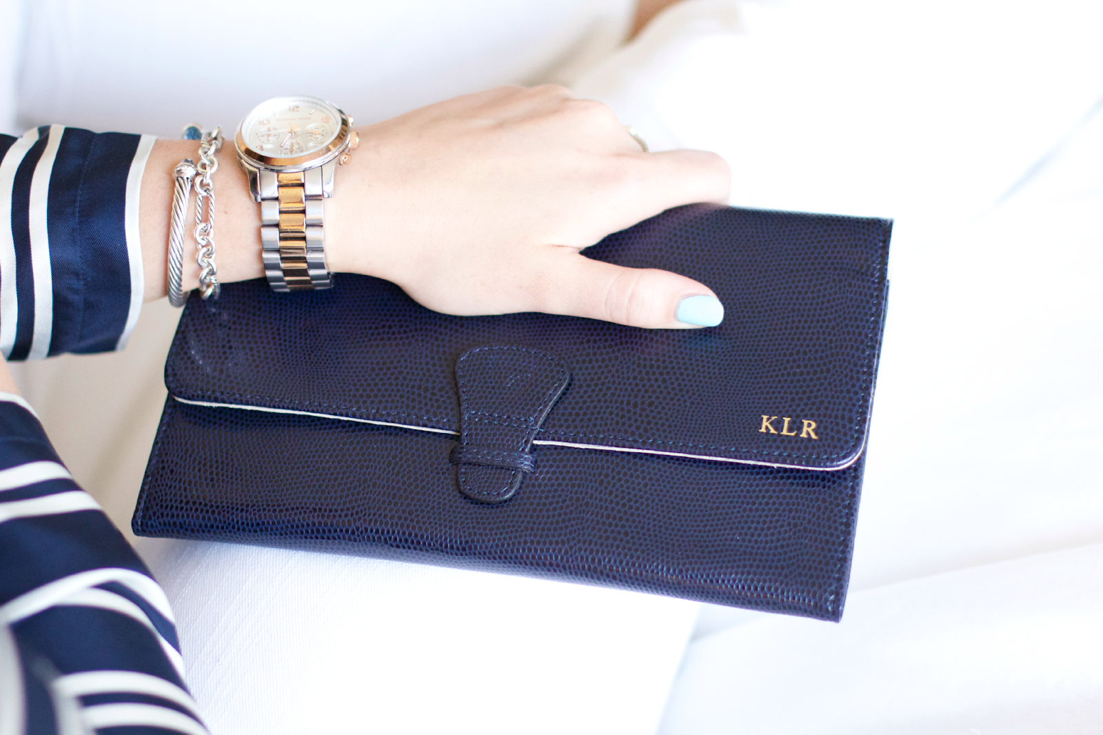 navy monogrammed wallet.png