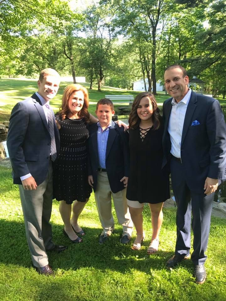 Family wedding in Wilkes Barre, PA - Awesome time with Ronni's side of the family - Quality family time!