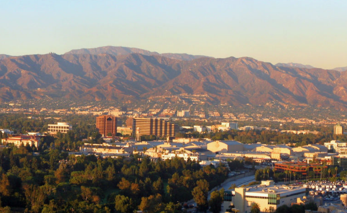 San Fernando Valley - Los Angeles Fence Builders.png