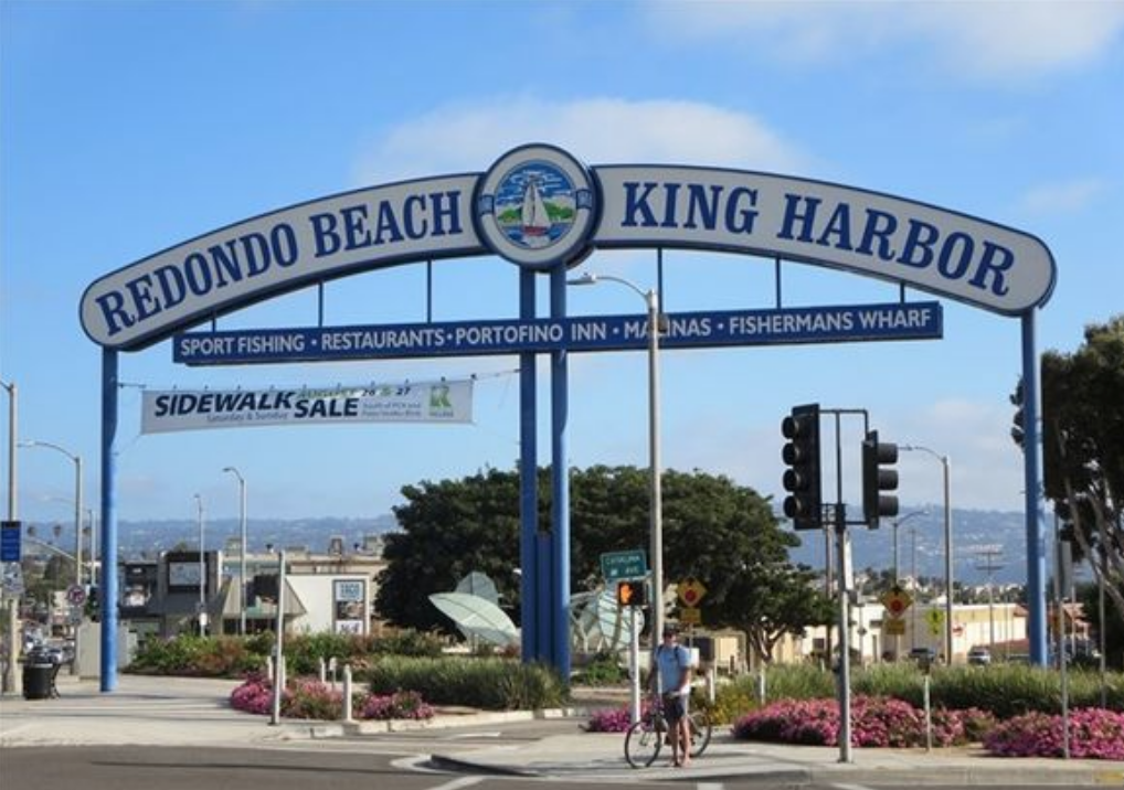 Redondo Beach Los Angeles Fence Builders.png
