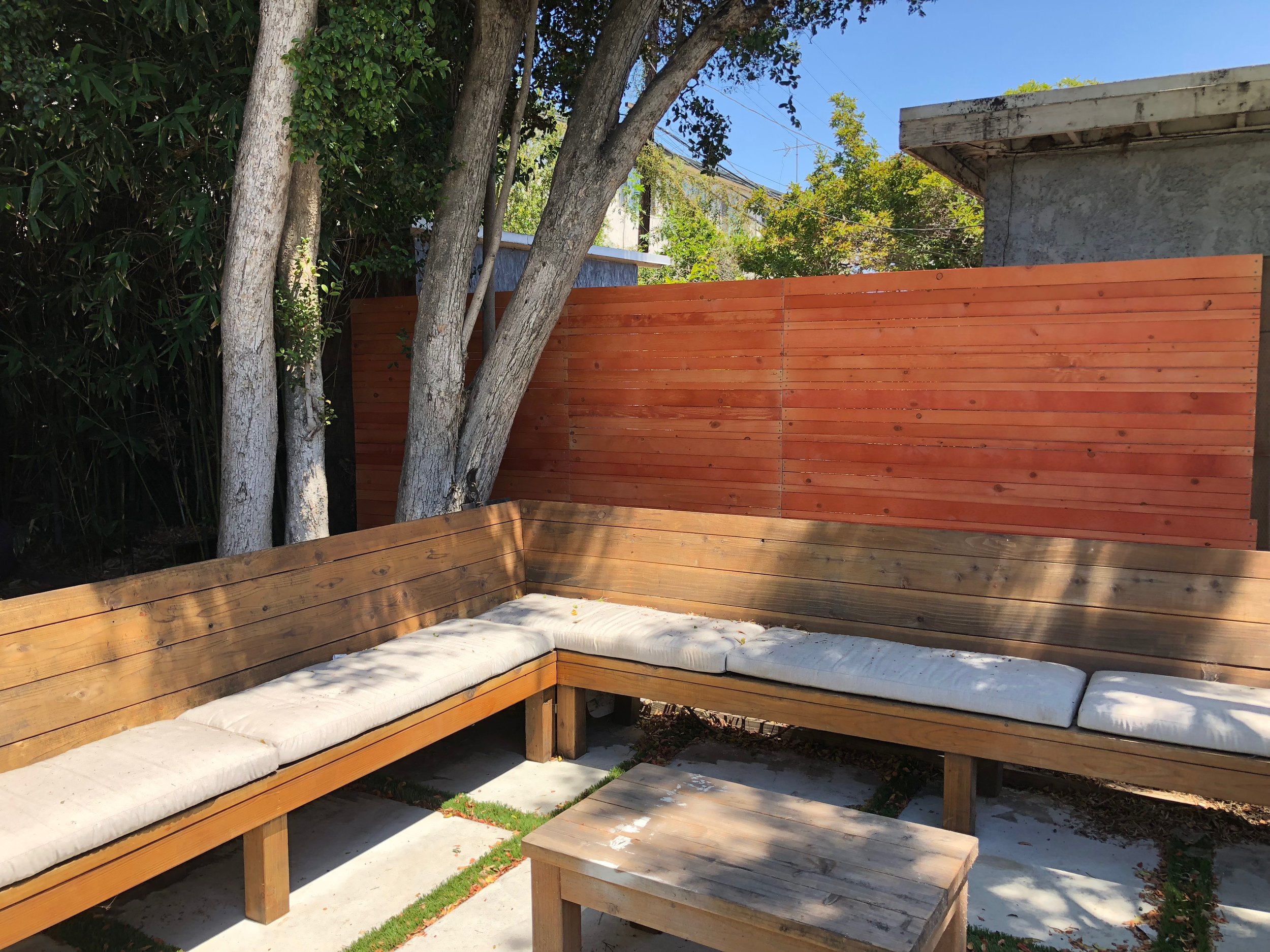 LosAngelesFenceBuildersHorizontal Fencing.jpeg