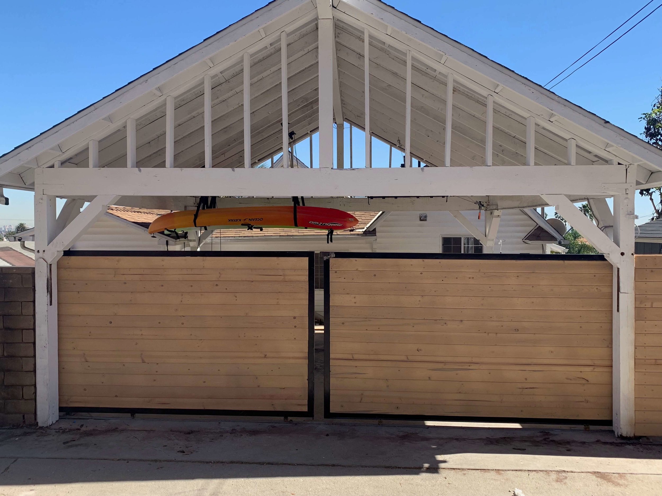 Double Sliding Gate Los Angeles Fence Builders.jpeg