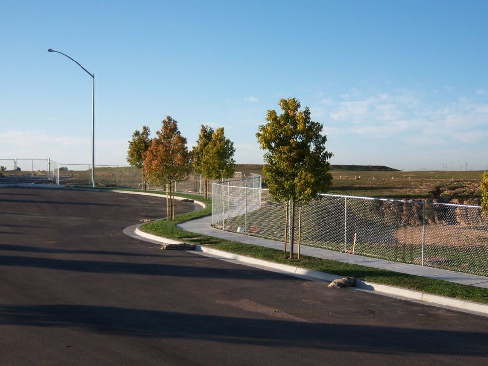 Property+Line+Chain+Link+Fence+-+Los+Angeles+Fence+Builders.jpg