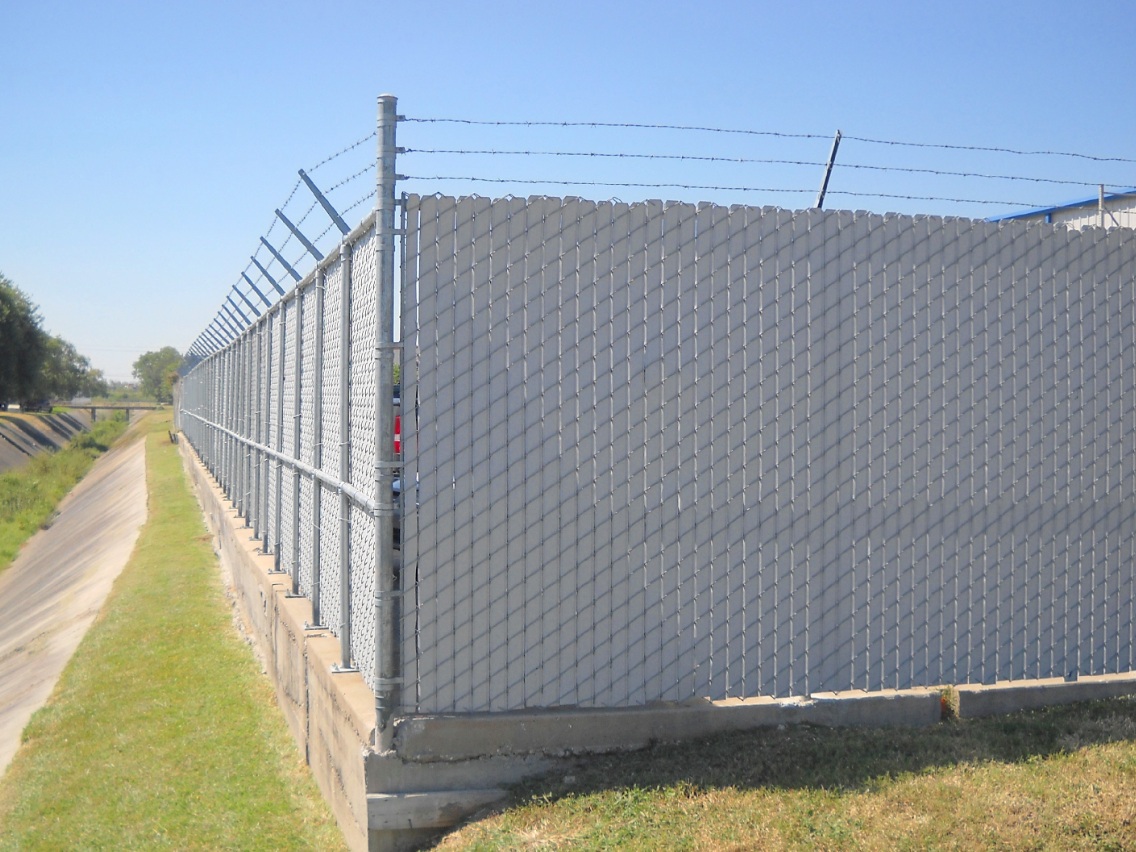 Privacy+Chain+Link+-+Los+Angeles+Fence+Builders.jpg