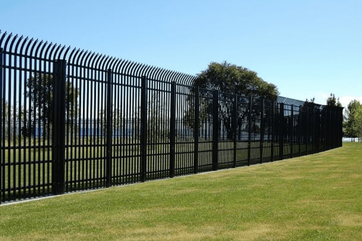 Security+Wrought+Iron+Fence+-+Los+Angeles+Fence+Builders.jpg
