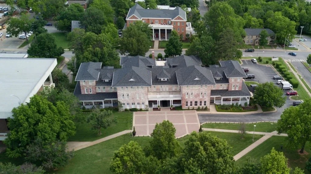 The Inn at Carnall Hall