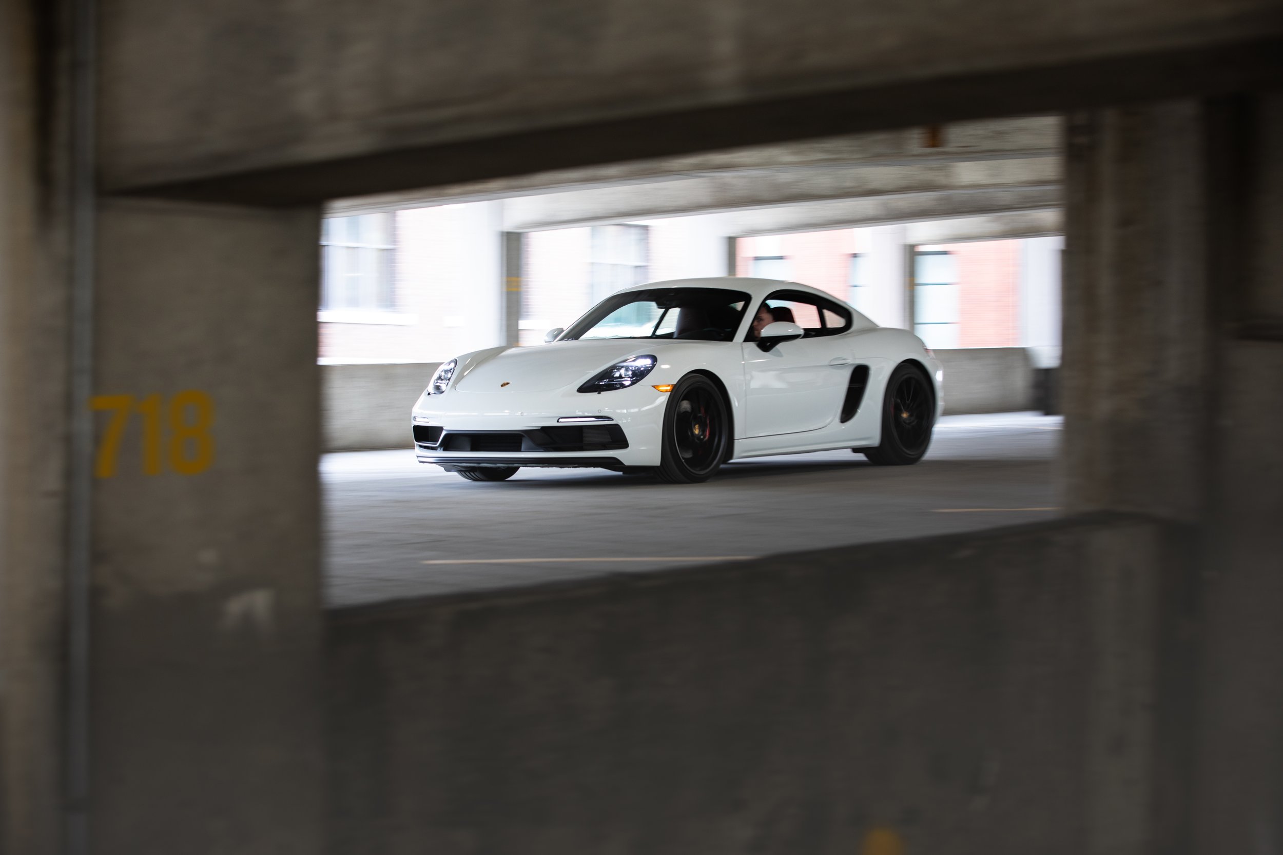 718 Cayman GTS-9.jpg