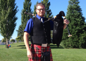 kris_watt_bagpiper.png