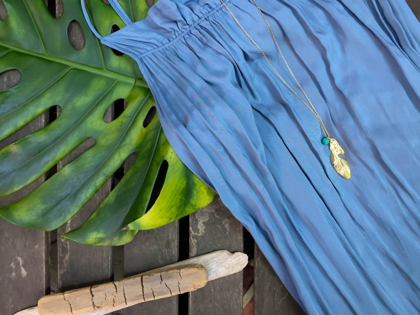 how to wear leaf.jpg