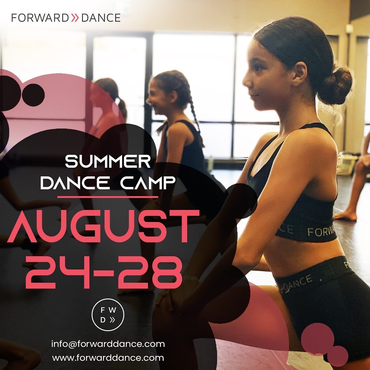 Only a few spots left for our Summer Camp happening next week! We are so excited to see our campers and can&rsquo;t wait for all the fun that is to be had ☀️👯&zwj;♀️🎉 Email us to register ASAP!
&bull;
&bull;
#forwarddance #fwdnotback #moveFORWARD #