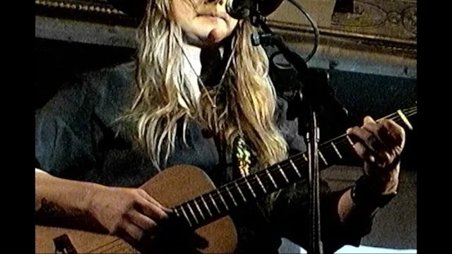 Grateful to have shared the stage @casadelpopolo in Montreal with the incredible @paranormallory and @graceclarkmusic Extra special thanks to @moeclark for joining me on stage for the second video&mdash;love singing with this powerhouse lady ❤️

Huge