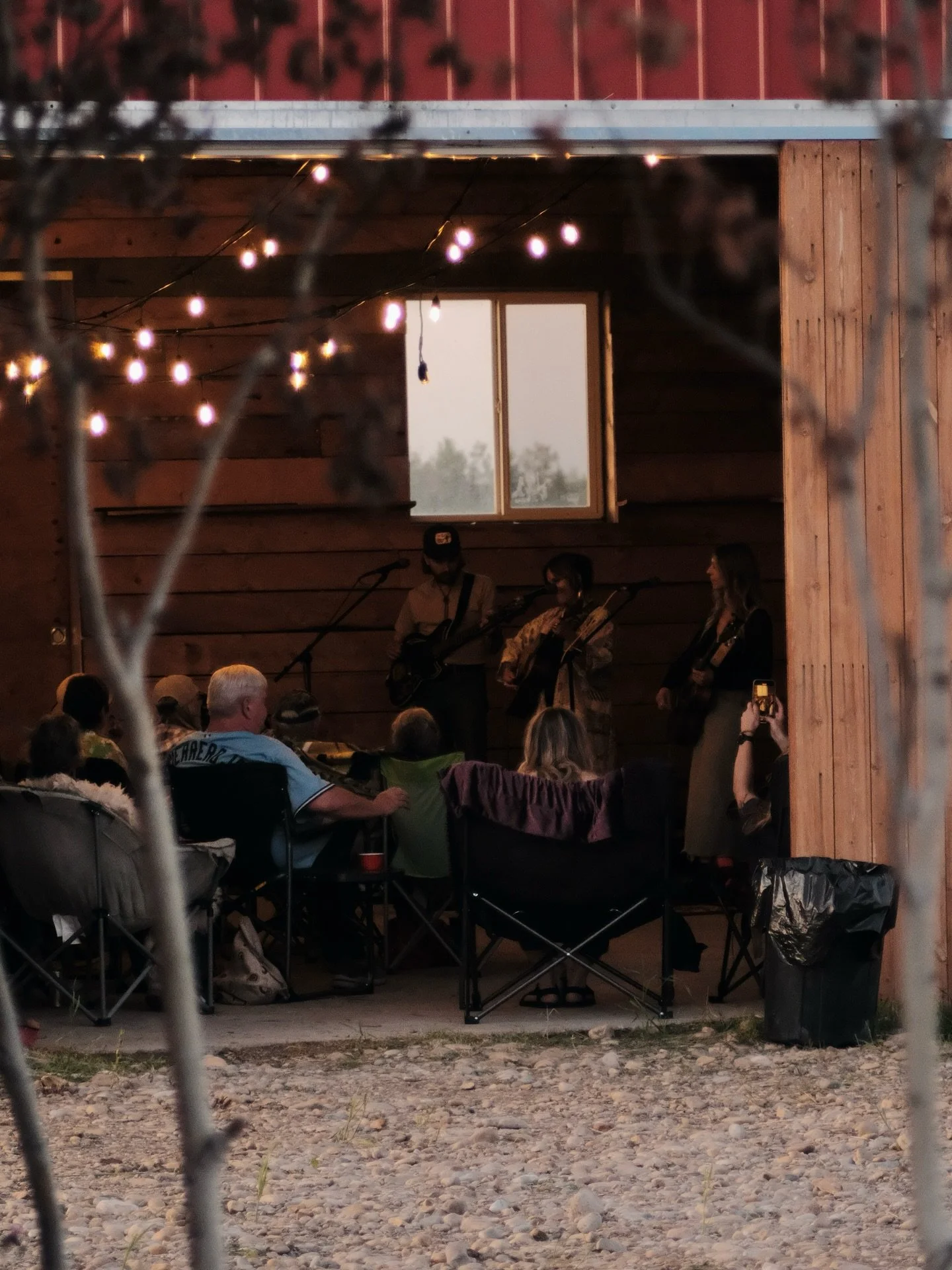 Thank you to everyone who came out to our Hamar Farm Barn Concert! @paranormallory was amazing, and all your smiling faces were such a treat to sing to.
Every time we do one, I think, &ldquo;Wow, why don&rsquo;t we do this every summer?&rdquo; Then, 