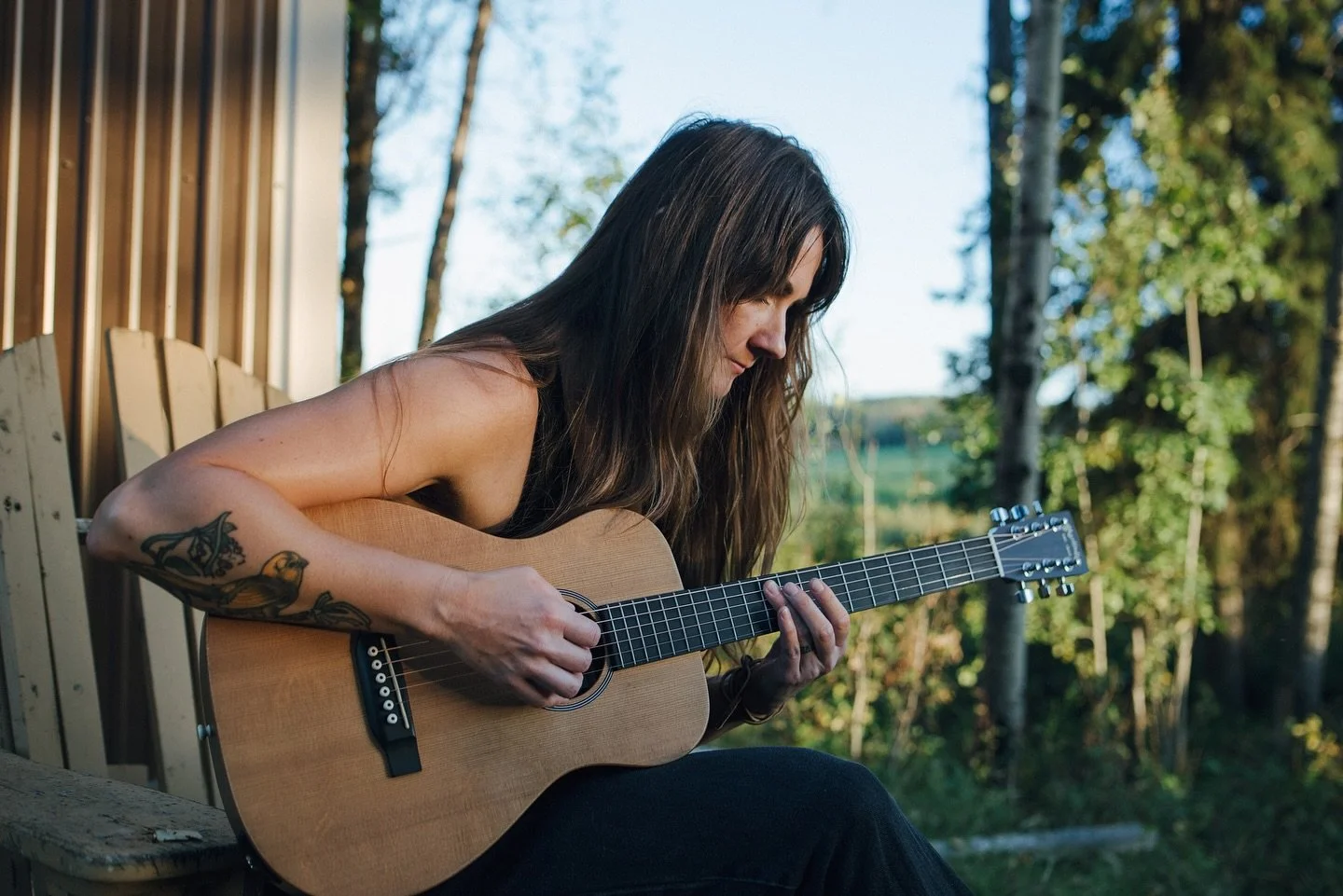Tonight! Come say 👋 
We are playing a free show- songwriters in the round style- at The Rocky Mountain Icehouse tonight Sep. 26. 

#cfrbackroads #cfr2025 #yegmusic