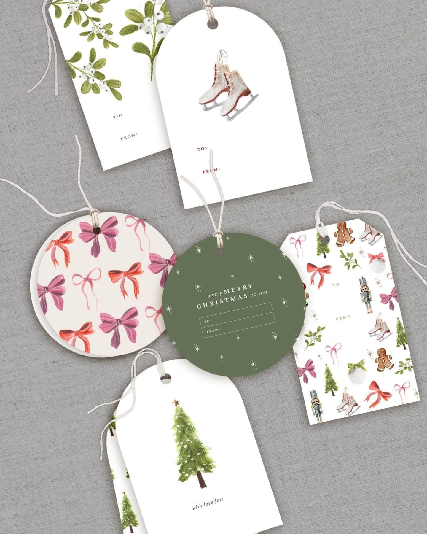 happy small business saturday!! 🌲 the holiday shop is live! to celebrate, let&rsquo;s do a ✨ giveaway ✨

what you&rsquo;ll win - the full collection gifted to you: a calendar, personalized ornament of your choice and a set of gift tags 🏷️ 

how to 