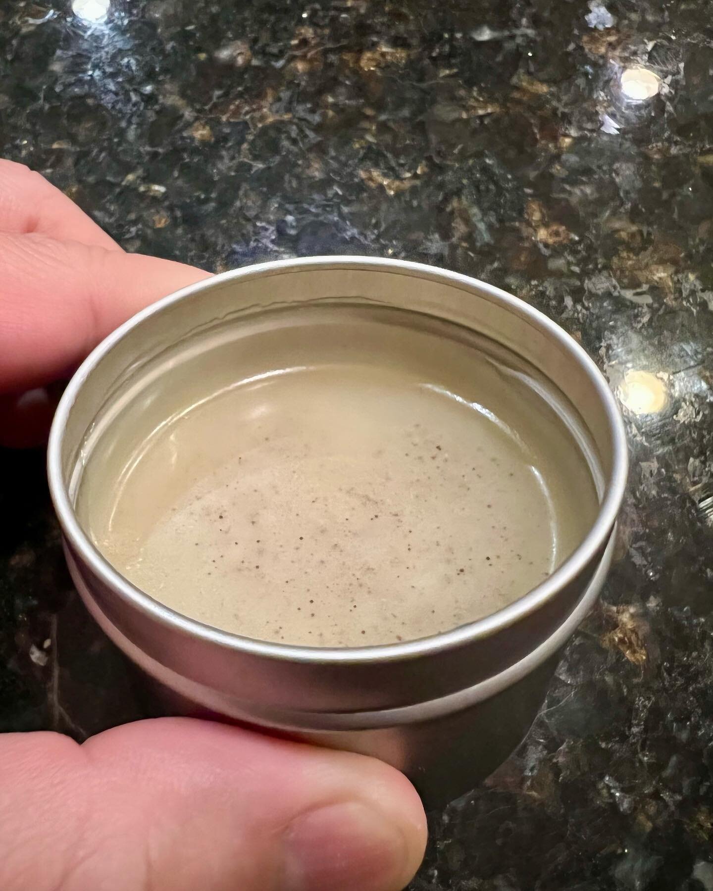 Bee balm calendula salve poured. Added a little tea tree and carrot seed EO for their antimicrobial properties. 
#Ayurveda #Herbal #Salve