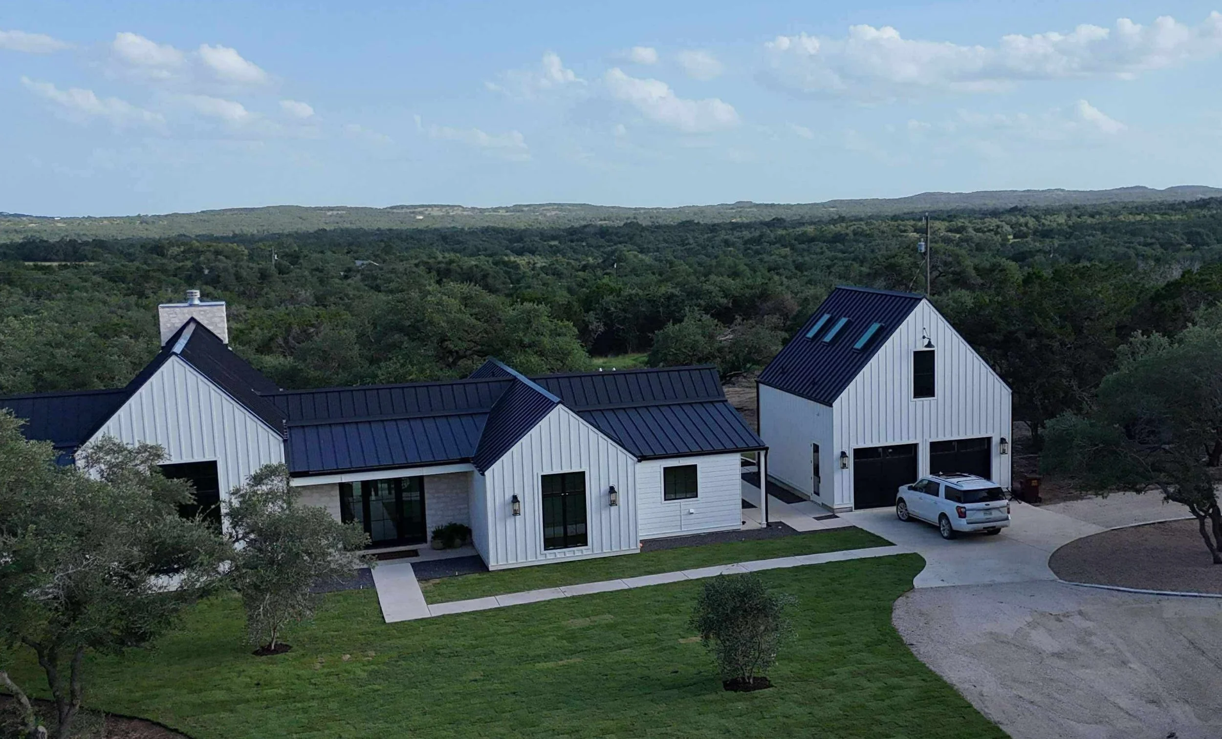 Hughes_w Landscape 3 crop.JPG