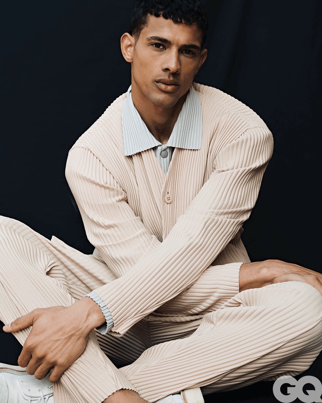  GQ Brasil - Alfaiataria 2.0 - June 2022 