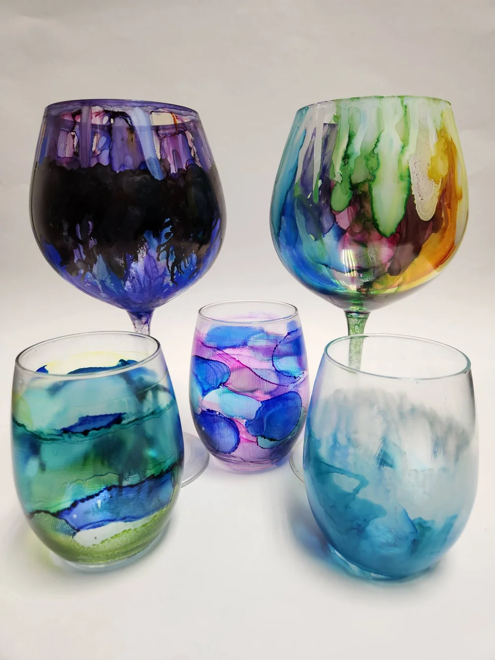 Wine glass & tile painting with alcohol ink